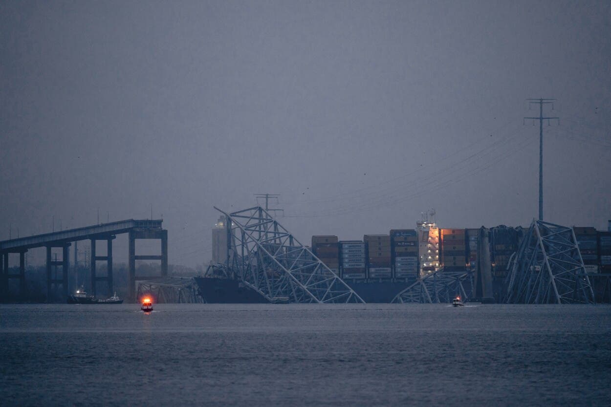 Buzos continúan la búsqueda de los seis fallecidos por derrumbe del puente de Baltimore