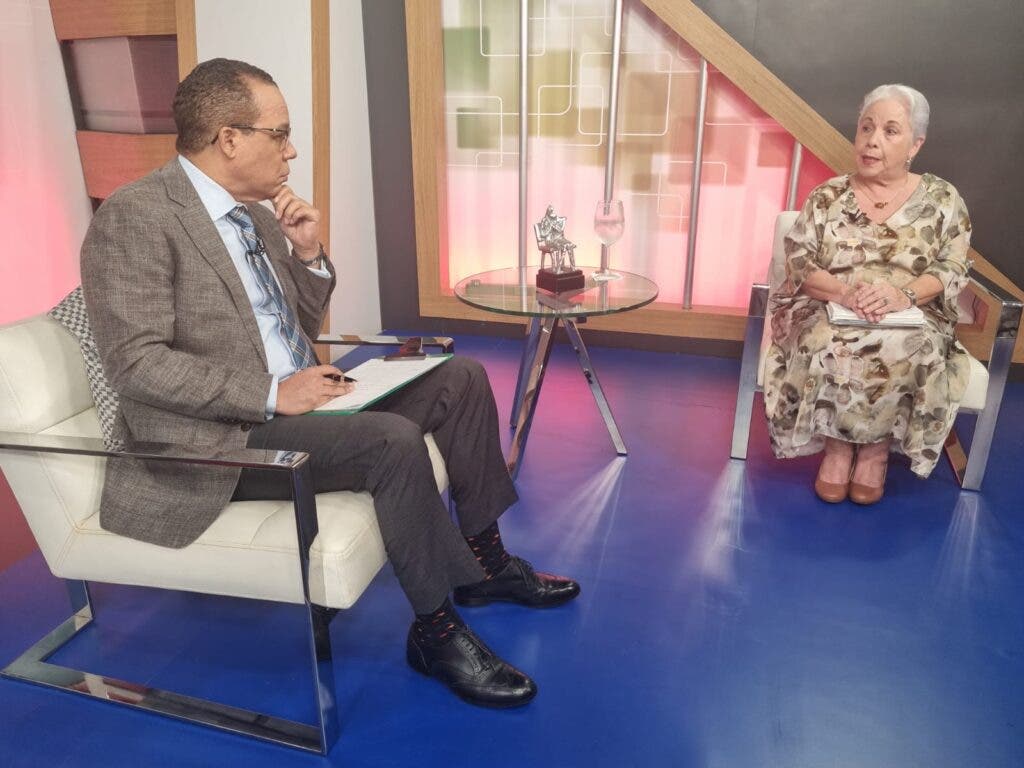 PC insta JCE no repetir en mayo campaña en las afueras de centros de votaciones