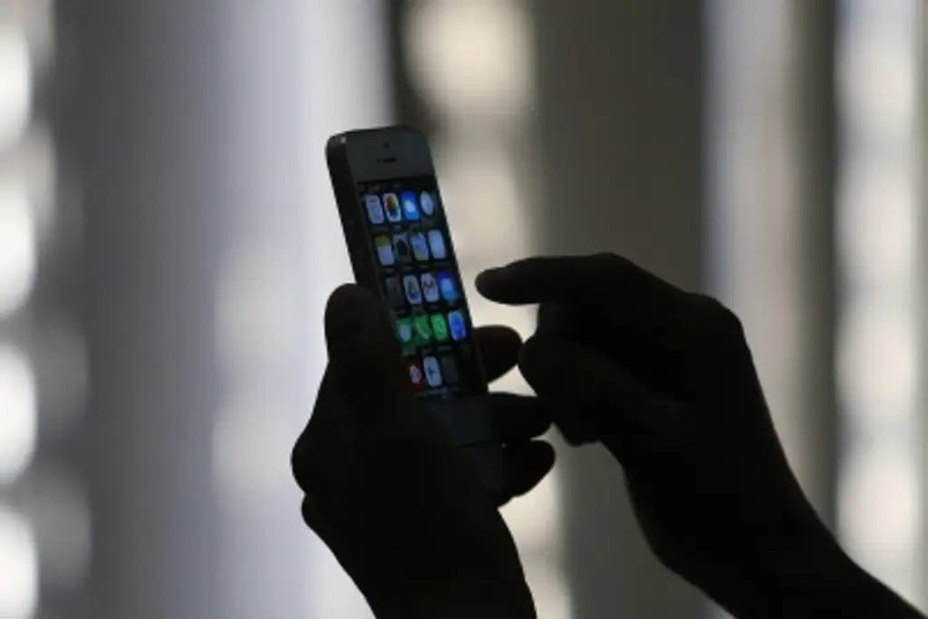 China advierte sobre uso de aplicaciones de citas para espionaje