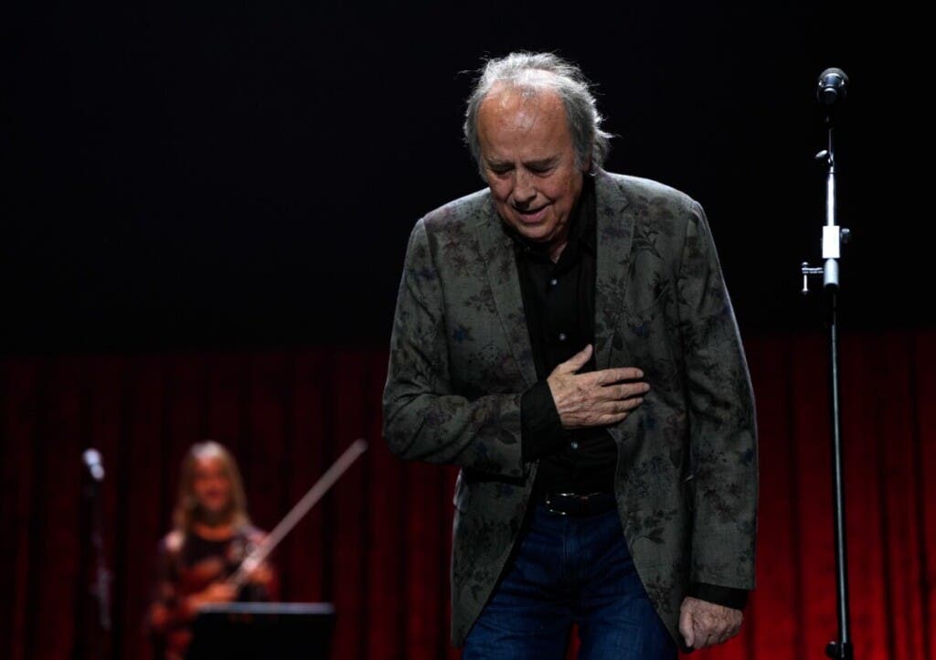 Joan Manuel Serrat dice Mediterráneo se ha convertido en una fosa común