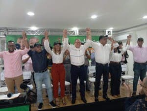 Rafael Castillo recibe respaldo de Alfredo Pichardo