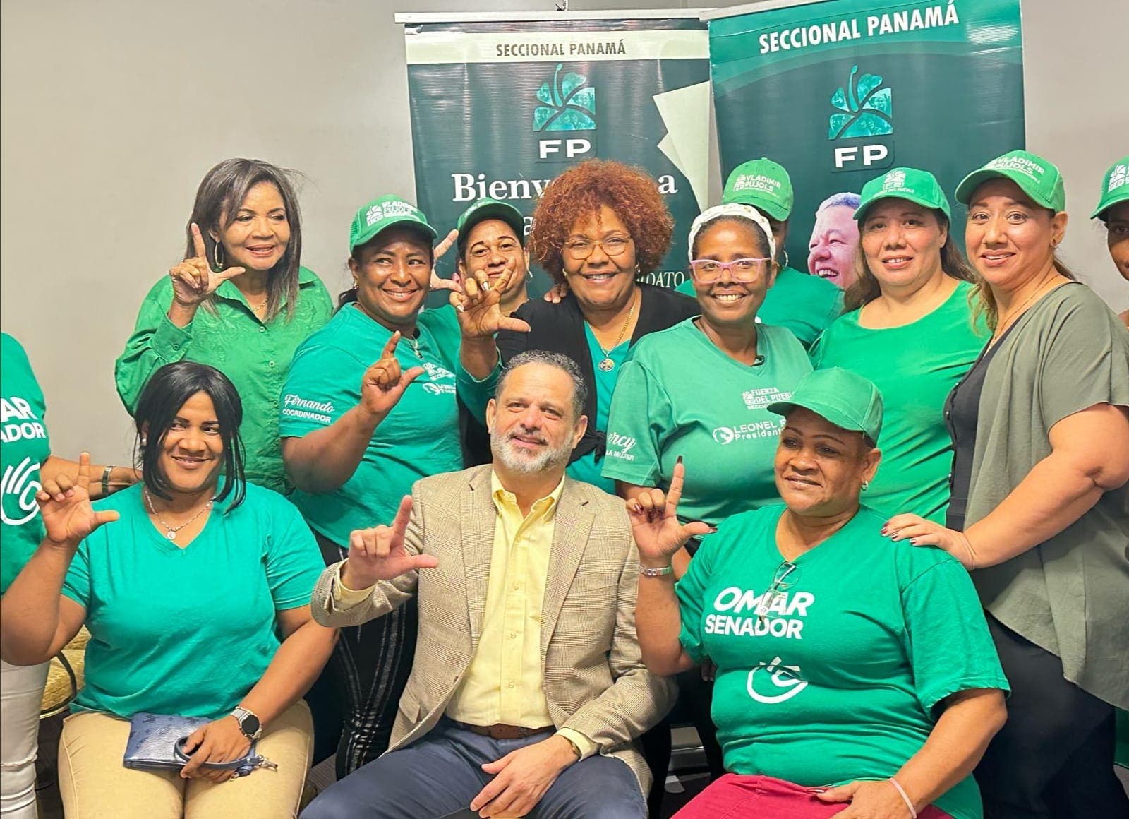 Vladimir Pujols presenta propuestas como candidato a diputado ultra mar