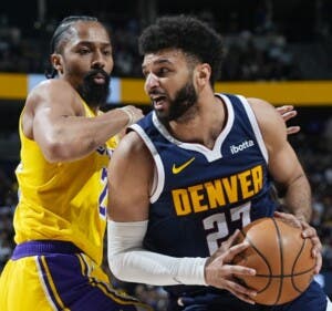 Murray vuelve a dar último puntillazo Lakers
