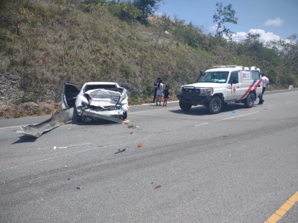 Varios afectados por accidente múltiple de 7 vehículos en autovía del Este