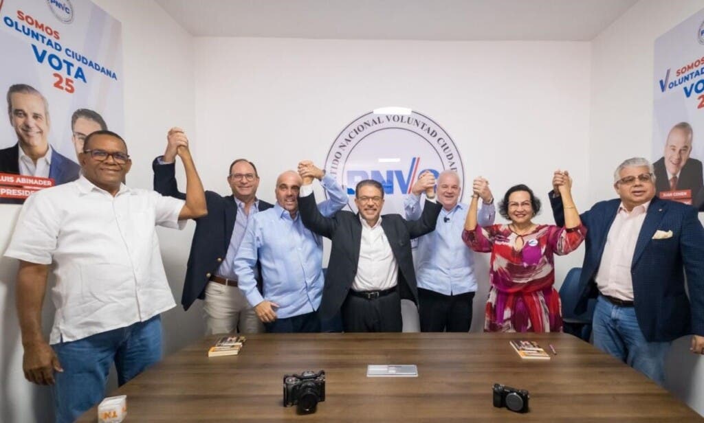 Presentan respaldo a Guillermo Moreno para senaduría del DN