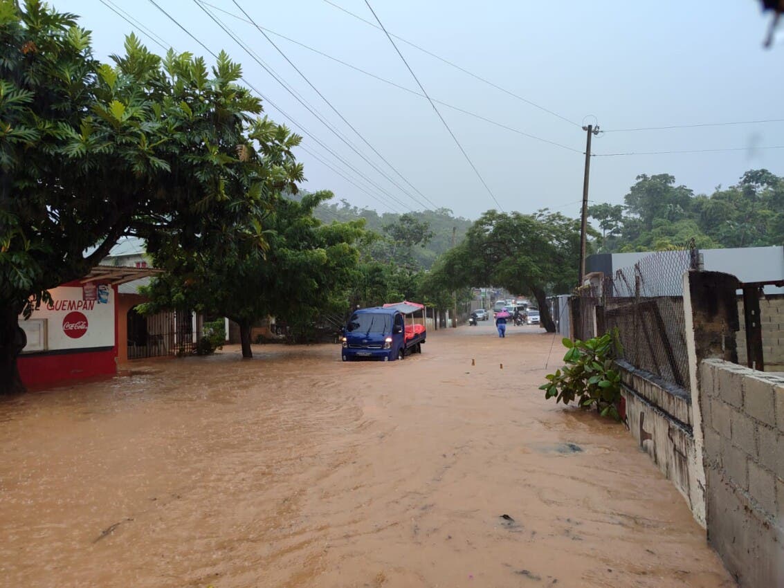 Advierten sobre aumento de lluvia y saturación del suelo