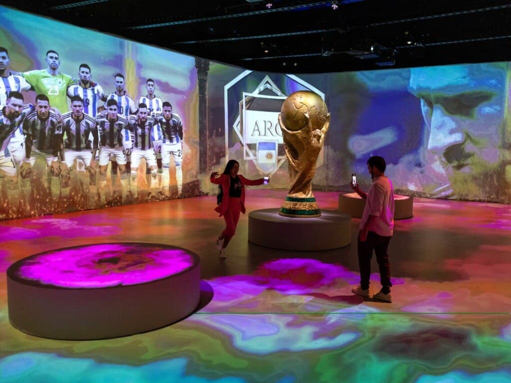 Miami se reúne para celebrar inauguración de muestra The Messi Experience