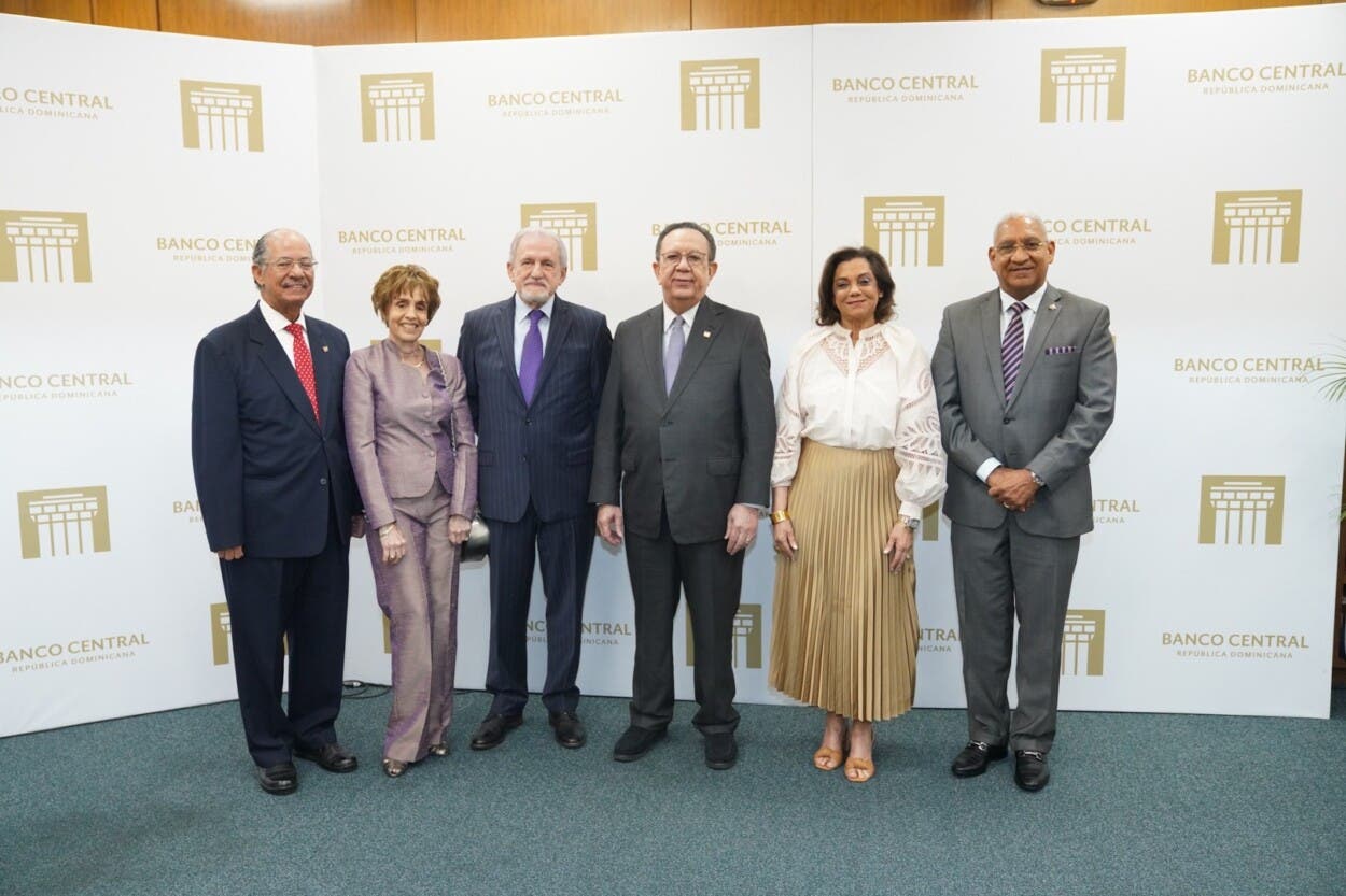 Banco Central presenta cuatro nuevas obras