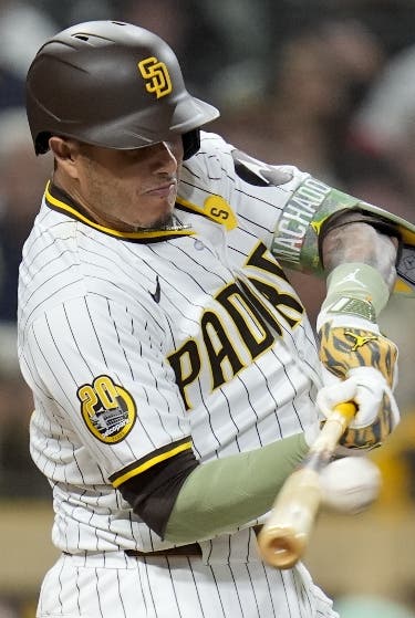 Manny Machado pega doble de 3 carreras