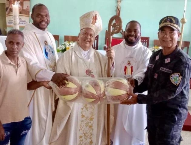 Policía-Iglesia: Buen proyecto