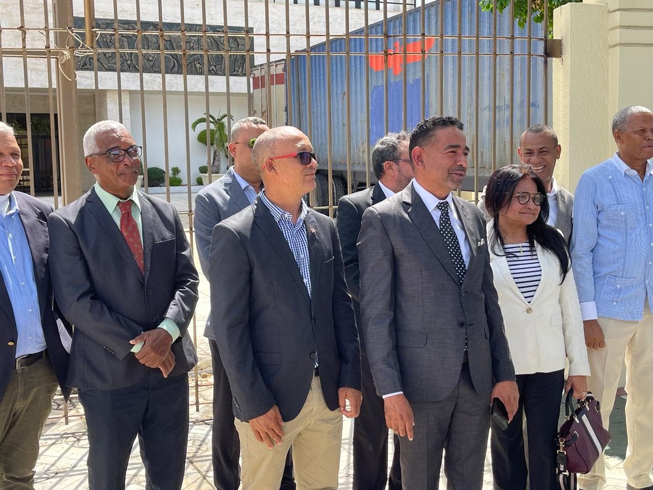 Respalda propuesta crear red nacional para jóvenes adictos