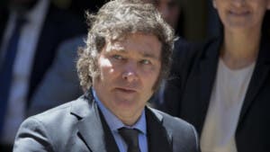 Rechazan ataque de Milei a Pedro Sánchez