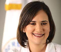 Carolina Mejía designa a Elizabeth Mateo como secretaria general de la alcaldía