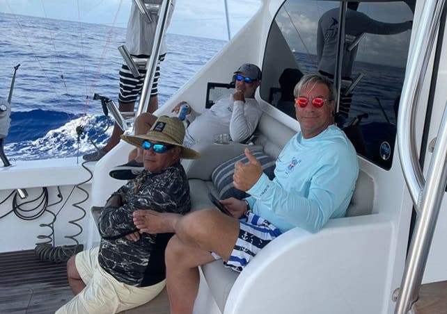 Navío Fishing Team salta al primer puesto en pesca al Marlin Blanco del Club Náutico de Santo Domingo
