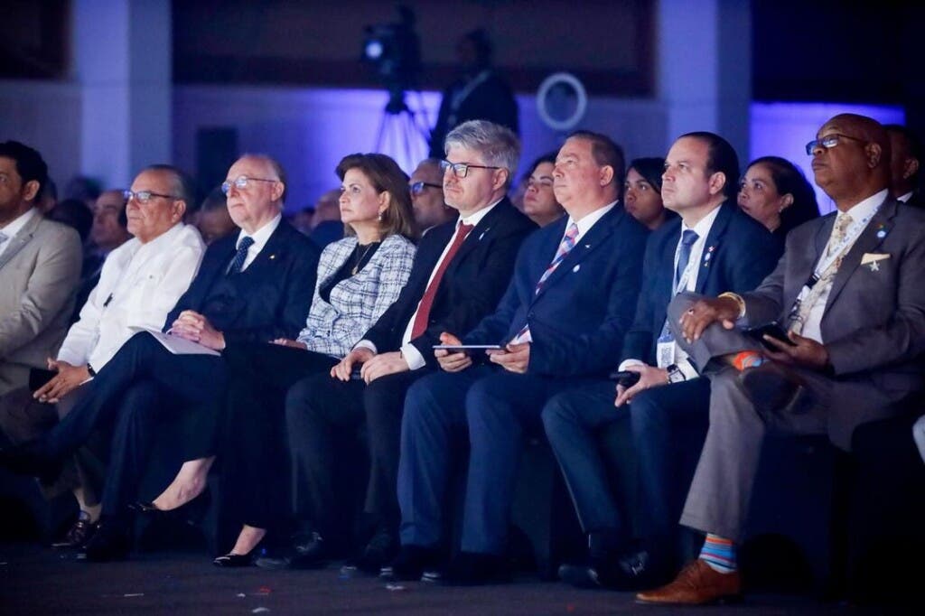 Organización de Aviación Civil formalizará acuerdos en un foro en RD