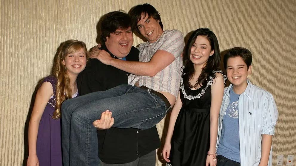 Dan Schneider inició demanda contra documental por presentarlo como abusador de menores