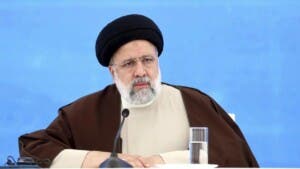 El helicóptero del presidente iraní, en paradero desconocido tras aterrizaje forzoso