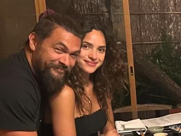Jason Momoa confirma su relación con Adria Arjona, hija de Ricardo Arjona