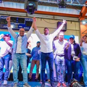 Felicitan al presidente Abinader y legisladores de San Cristóbal electos