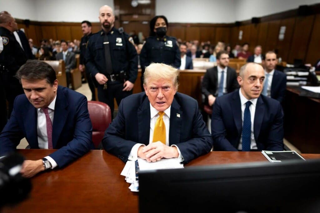 Trump dice que ni la Madre Teresa podría salir airosa de los cargos a los que se enfrenta