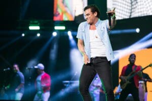 Silvestre Dangond hace sentir el poder del vallenato con un concierto apoteósico