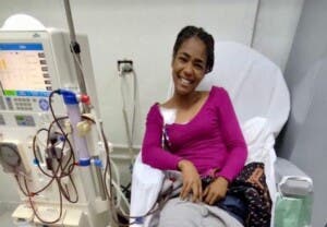 Joven con insuficiencia renal pide ayuda para operarse