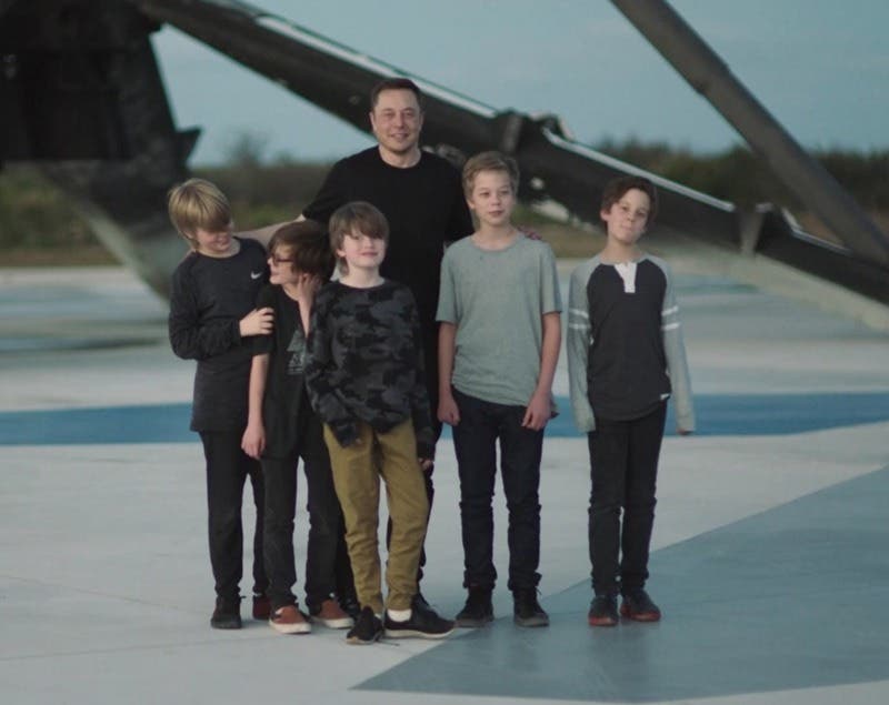 Elon Musk anuncia el nacimiento de su hijo número 12