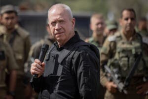 Ministro de Defensa israelí- “Nos preparamos para cualquier escenario” con Hizbulá     