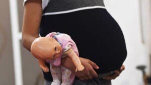 Embarazo en adolescentes RD baja un 26.58 % en primer trimestre 2024