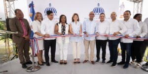 Vicepresidenta Peña inaugura obras en ciudades del Cibao