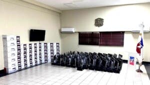 INPOSDOM recibe donación de equipos electrónicos de la Unión Postal Universal