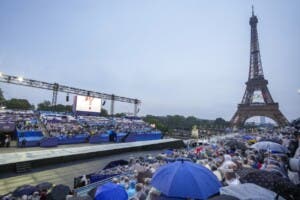 La lluvia empapa la ceremonia inaugural de los Juegos Olímpicos de París