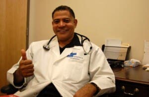 De inmigrante a médico: la trayectoria ejemplar de José Báez