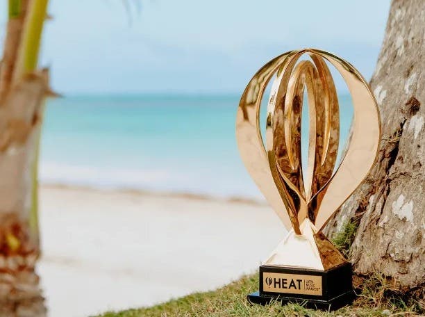 Gabi Desangles será presentadora de la alfombra roja de Premios HEAT 2024
