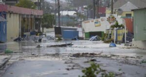 Beryl causa “daños y destrucción significativos” en varios países caribeños, según Caricom