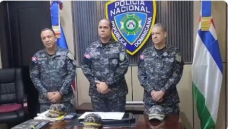 Quitan al director regional de la Policía en La Vega luego de un tiroteo que dejó 4 muertos