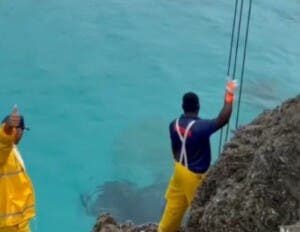 Operativo de rescate: camión hallado en el mar podría estar ligado al desaparecido Juan José Valerio