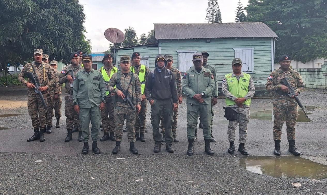 Realizan operativo de limpieza en la Cordillera Central