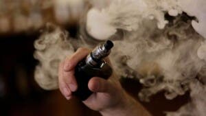Comerciantes de vapes abogan por una regulación 