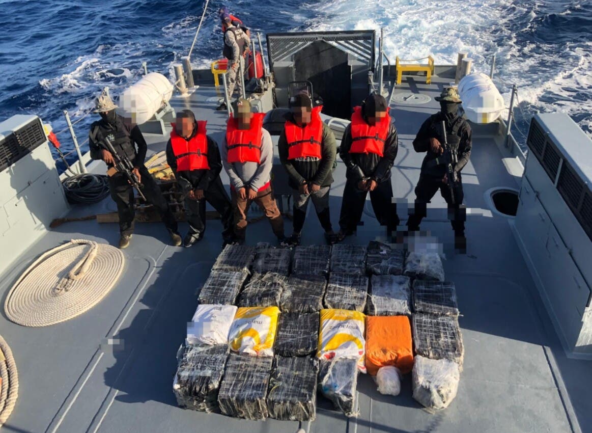 Incautan 532 kilos de droga