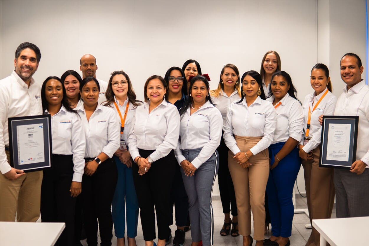 Carrujo Empresarial recibe certificación ISO 9001