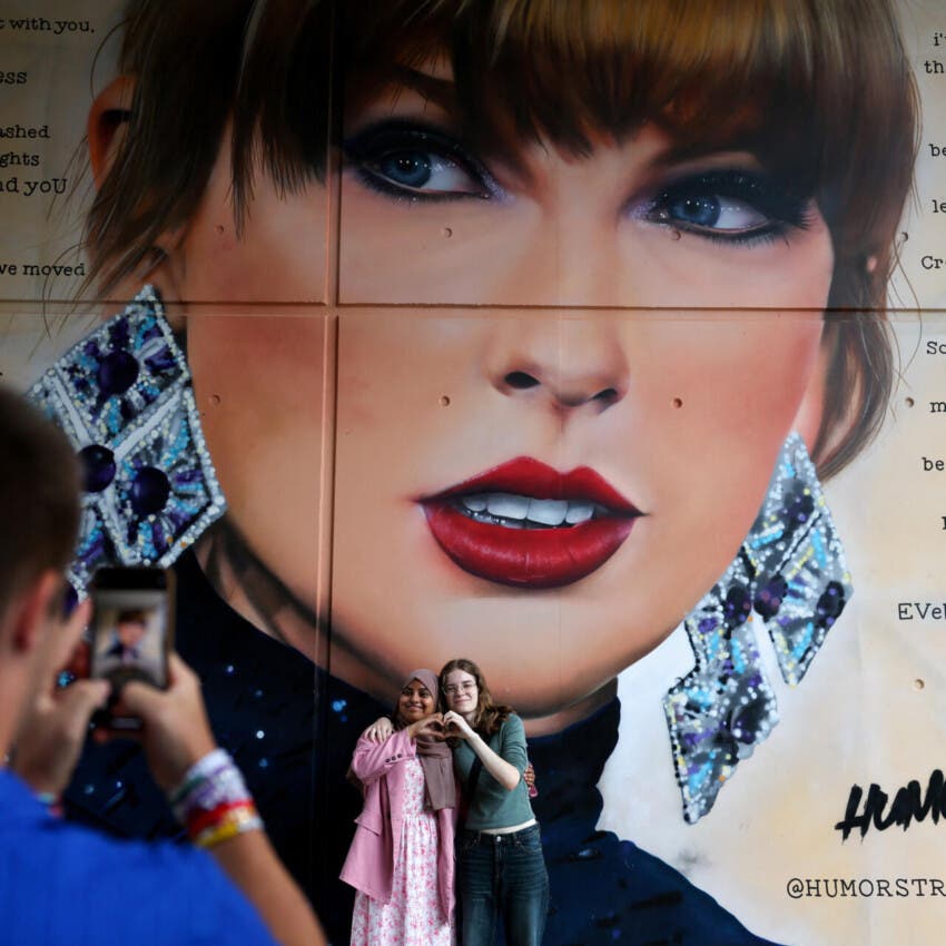 Taylor Swift asegura que guardó silencio hasta ahora por la seguridad de sus admiradores