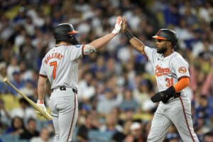 El mexicano Ramón Urías da un aire renovador a los Orioles