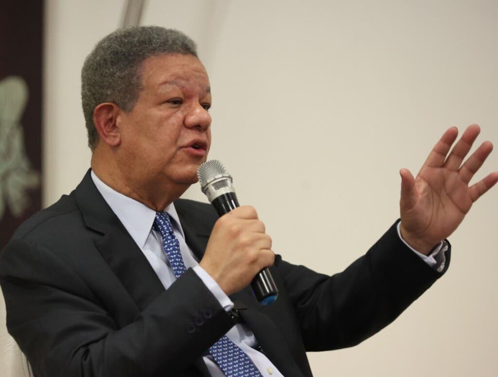 Leonel Fernández cree policías Kenia no es la solución a crisis Haití