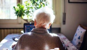 Llaman a estar más pendientes de envejecientes para evitar estafas