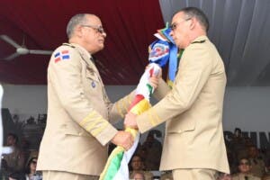 Ministro de Defensa posesiona nuevos comandantes generales del Ejército y la Fuerza Aérea de RD