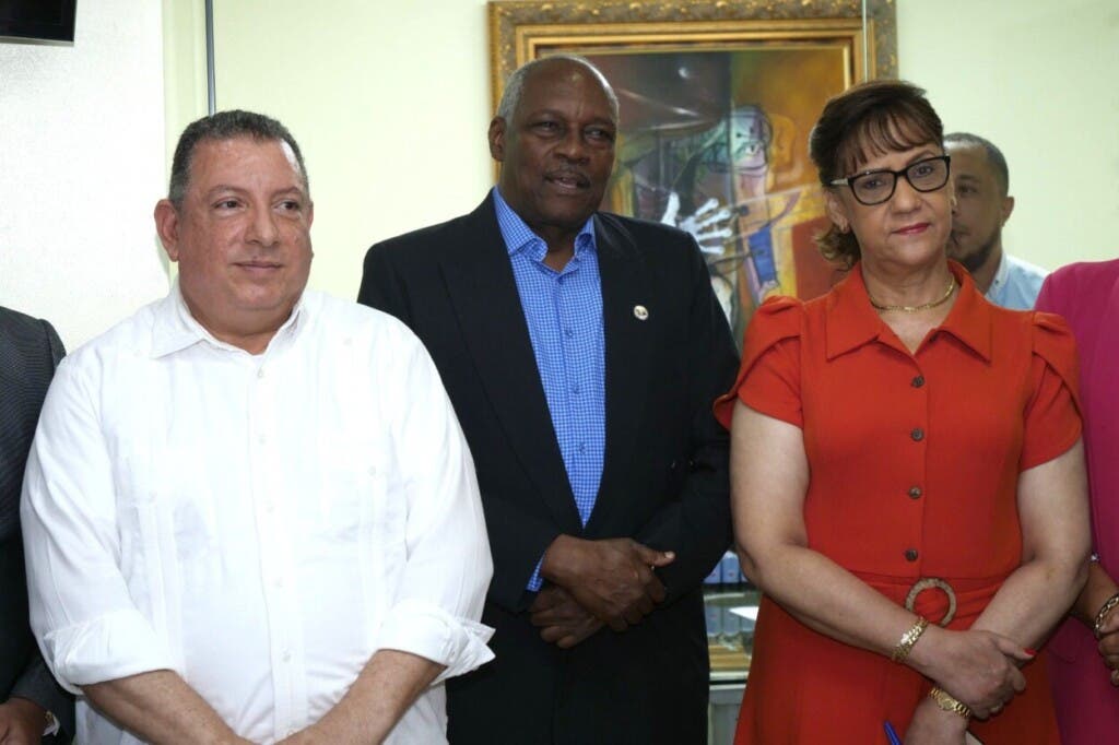 Cooperativa de maestros apertura servicios