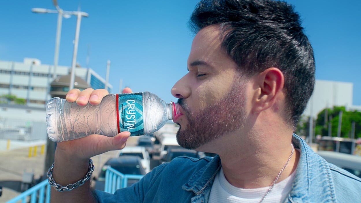 Agua Crystal renueva su imagen y su compromiso con los dominicanos
