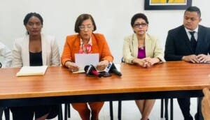 Amparo Custodio rechaza convertirse en alcaldesa de La Vega y renuncia como vice