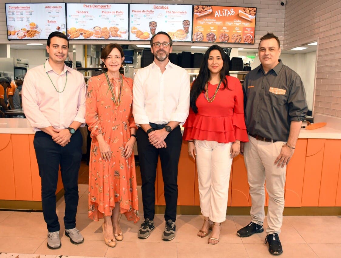 Popeyes abre su tercer restaurante en el país